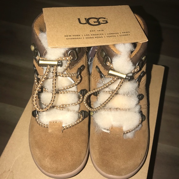 UGG Other - UGG Ager
